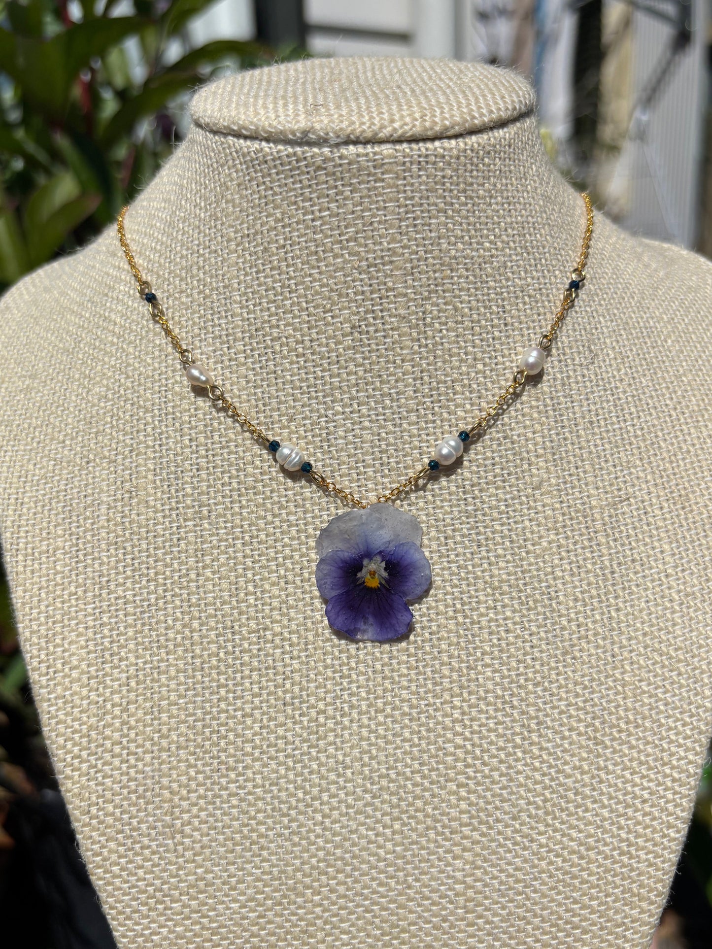 Pansy, Pearl and Lapis Necklace
