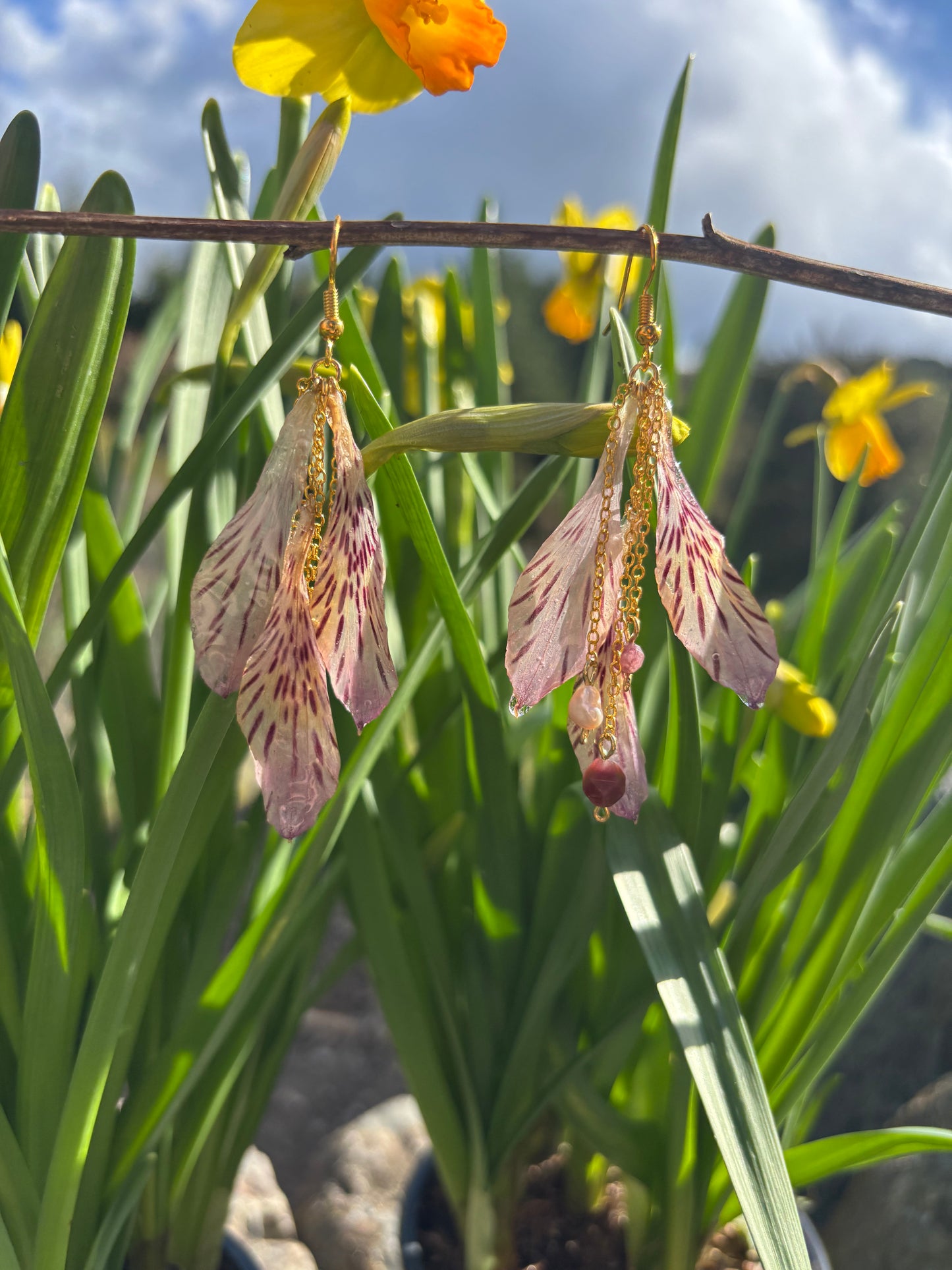 Alstroemeria feather earrings