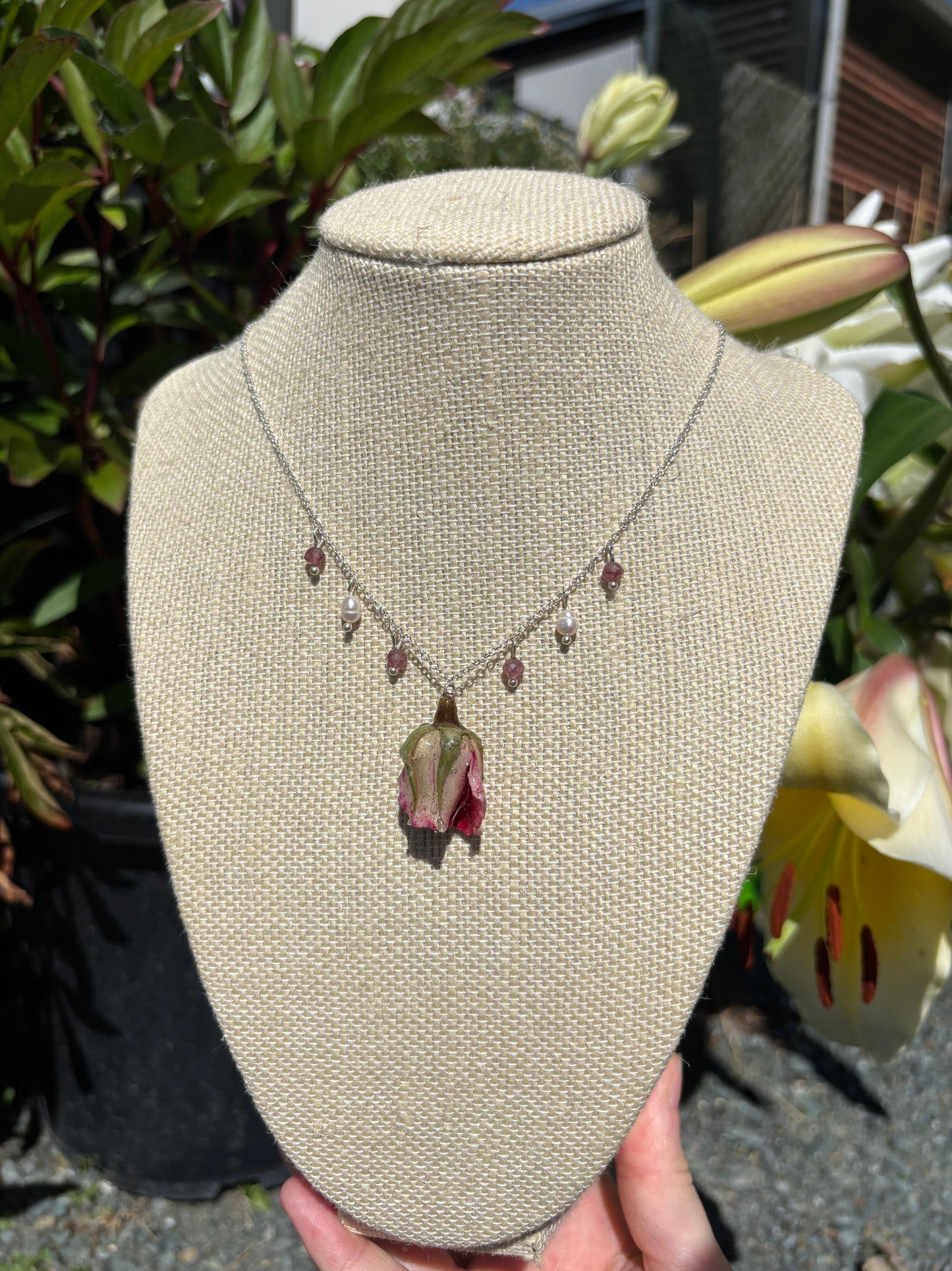 Rose bud Necklace