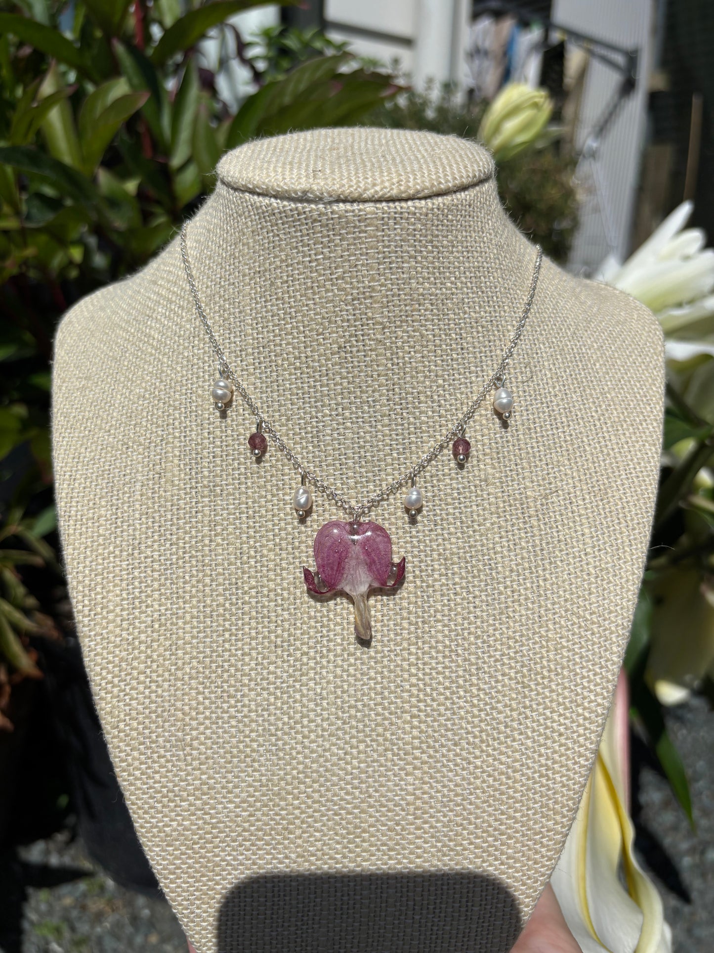 Bleeding heart Necklace