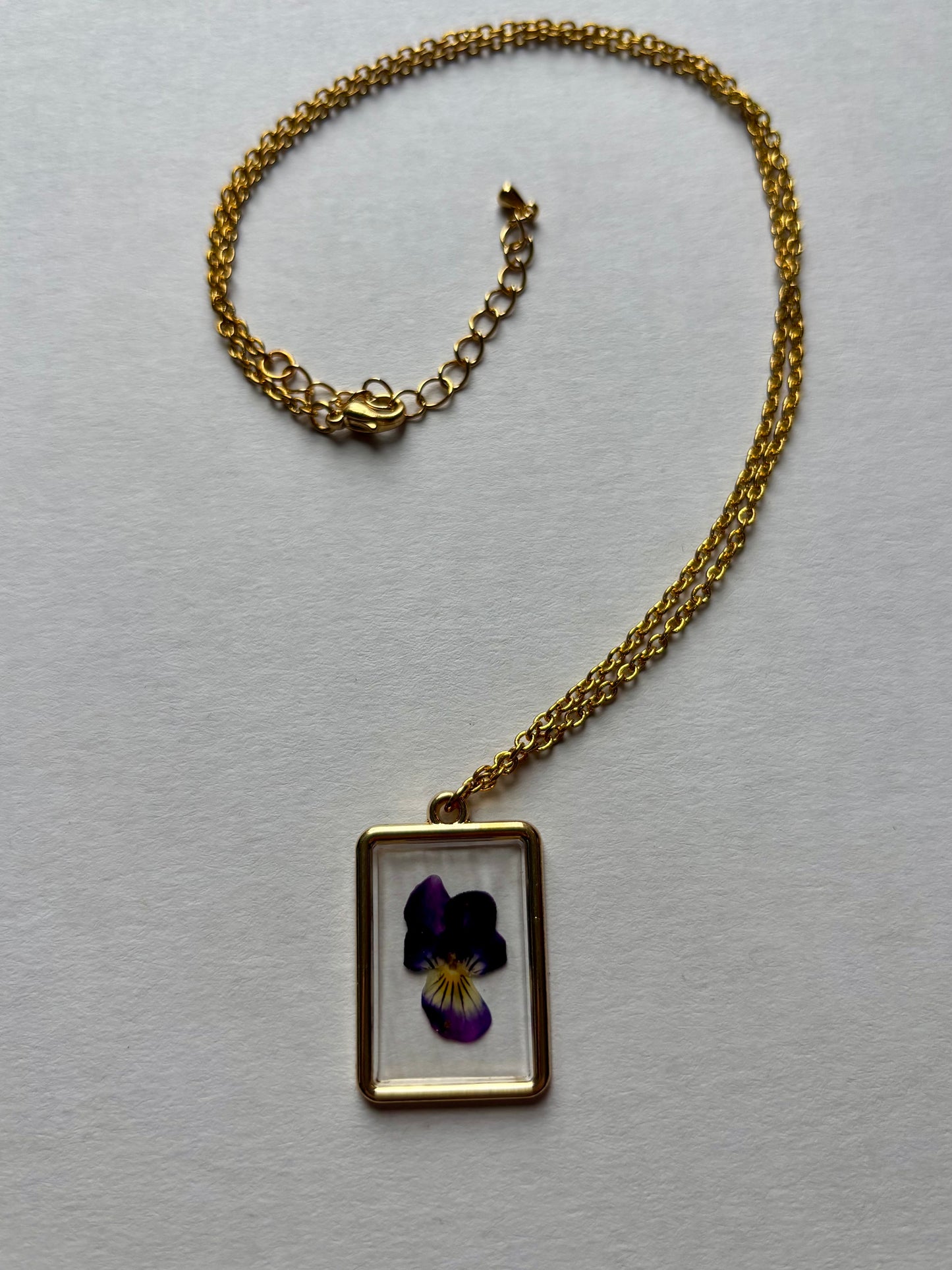 Viola Necklace
